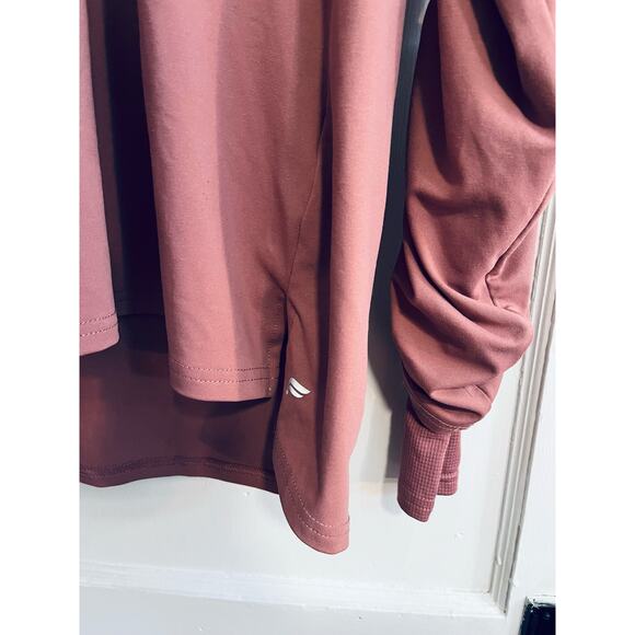 Fabletics long sleeve top - Picture 3 of 8